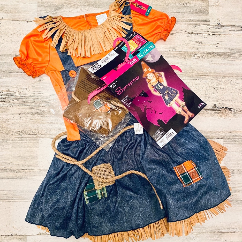 Girl's Halloween Scarecrow Costume NWT